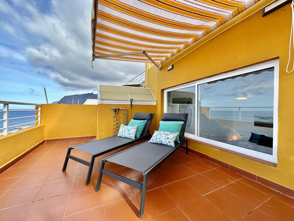 Balcony/Terrace, Sea view, sunbed