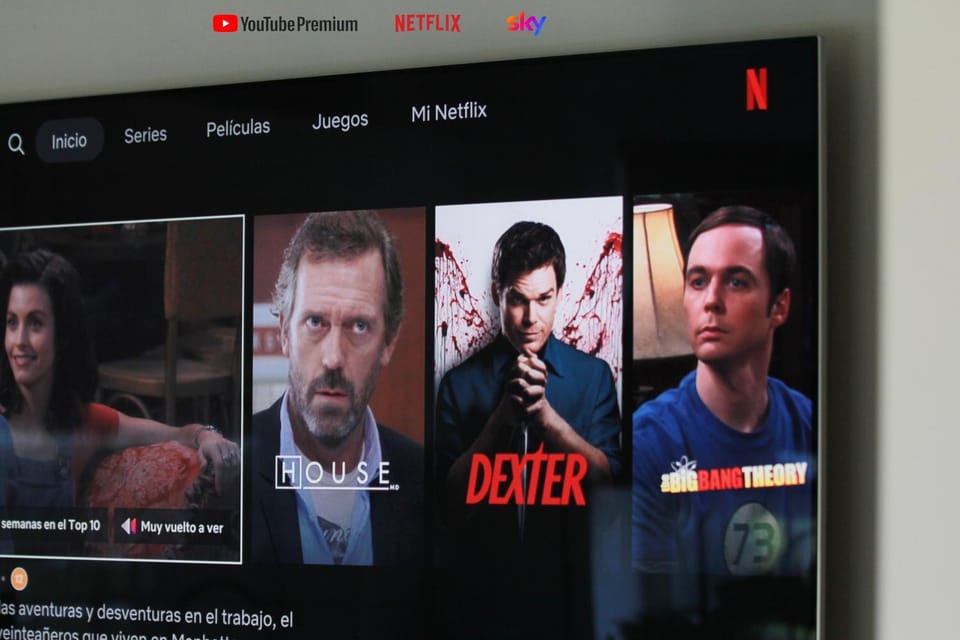 Communal lounge/ TV room, TV and multimedia