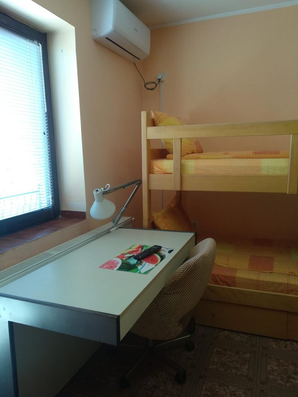 Photo of the whole room