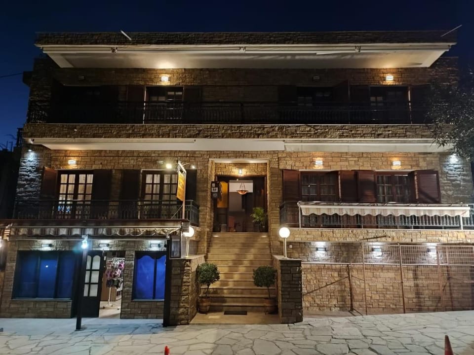 Ξενώνας Φωτεινη Bed and Breakfast in Halkidiki