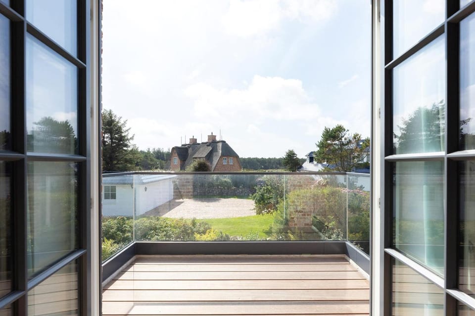 Sunrise-Beach House in Wenningstedt-Braderup