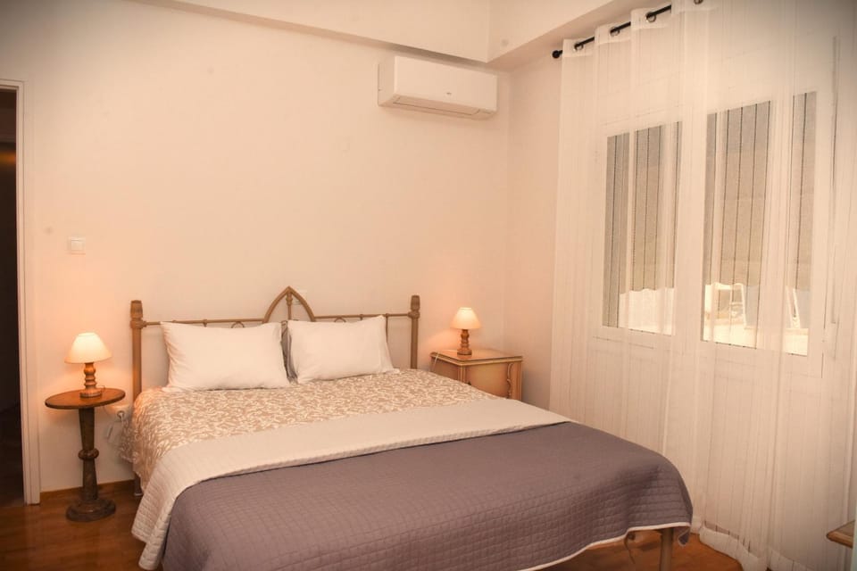 Bed, wardrobe, air conditioner