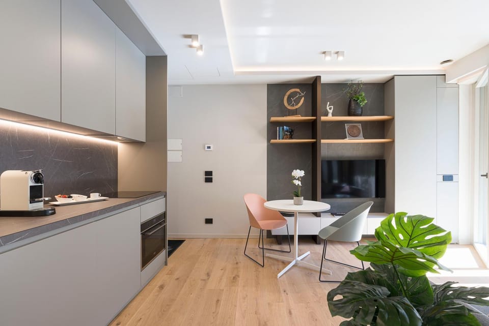 Kitchen or kitchenette, Living room, Dining area