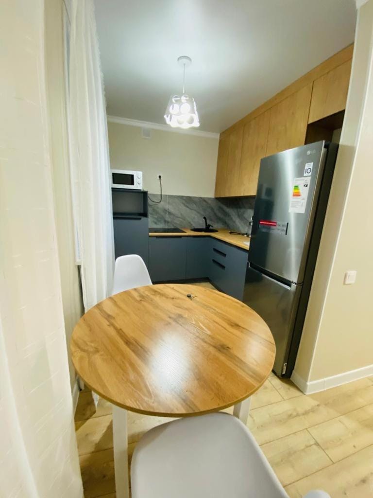 Dining area, minibar, stove