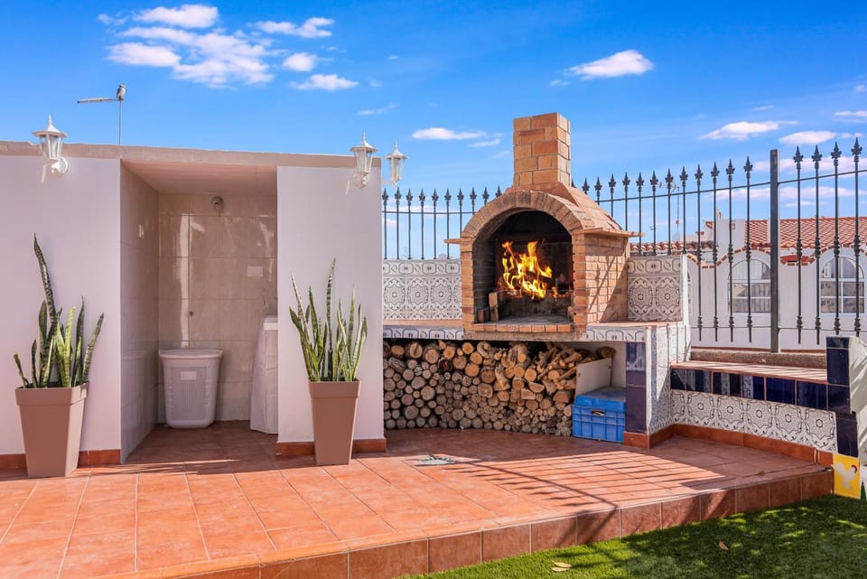 Home2Book Palmeral Private Pool & BBQ, Maspalomas House in Maspalomas