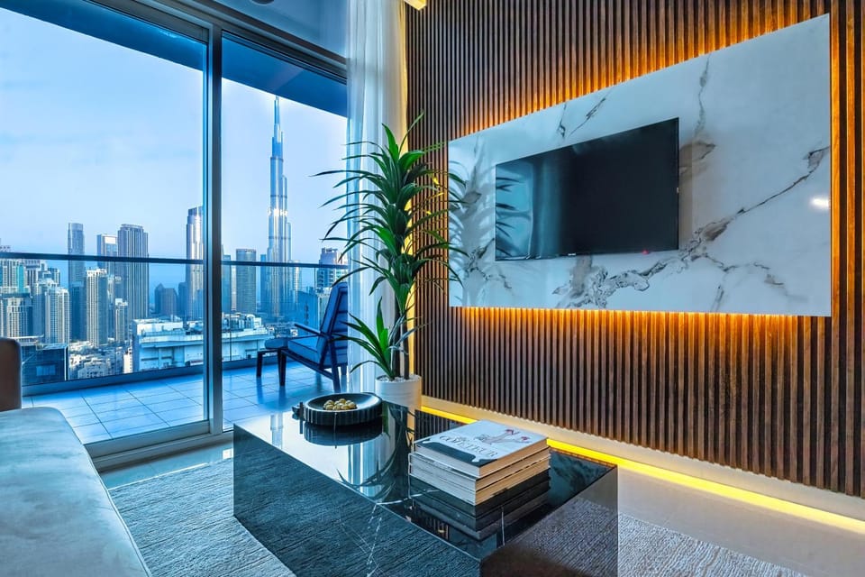 TV and multimedia, View (from property/room), Living room, Decorative detail