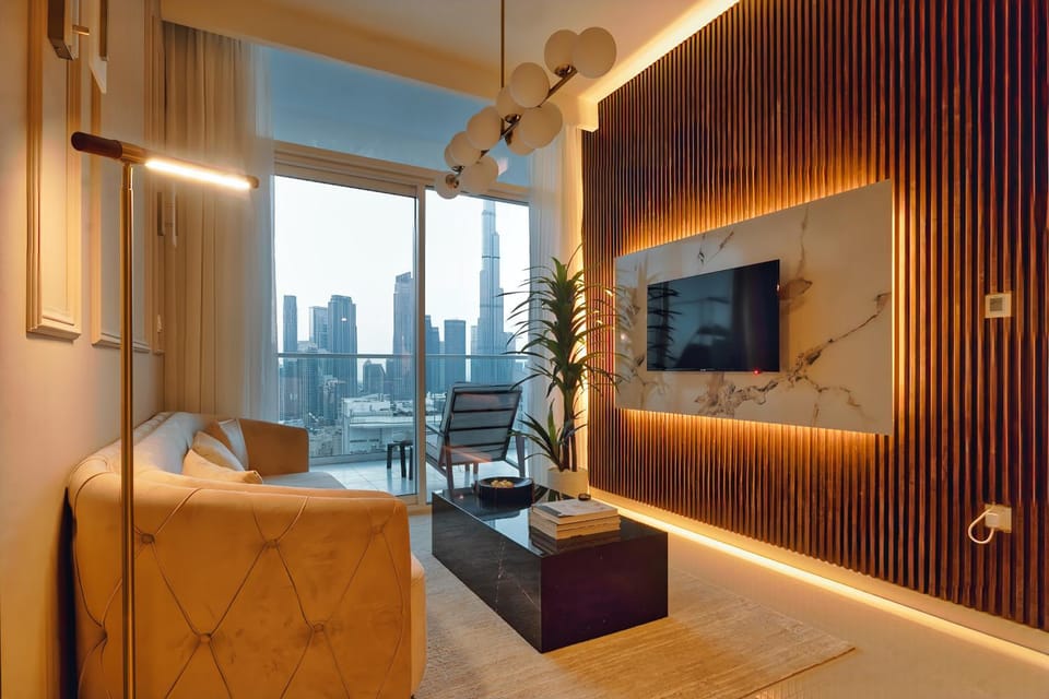 TV and multimedia, View (from property/room), Living room, Seating area, City view
