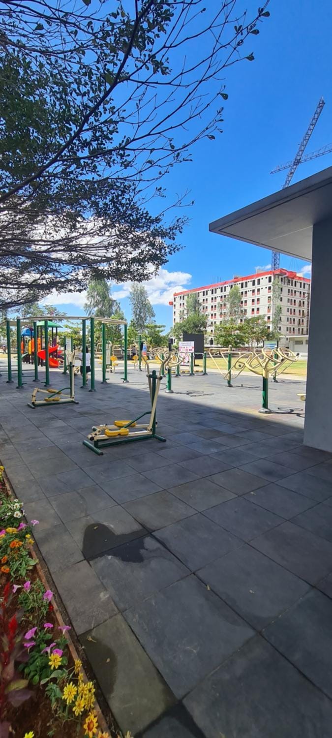 Day, Children play ground