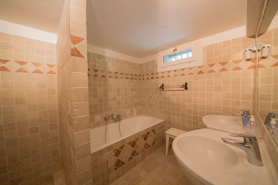 Shower, Bathroom, Bath