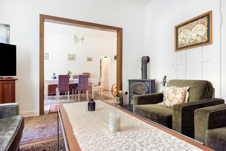 Property building, Living room