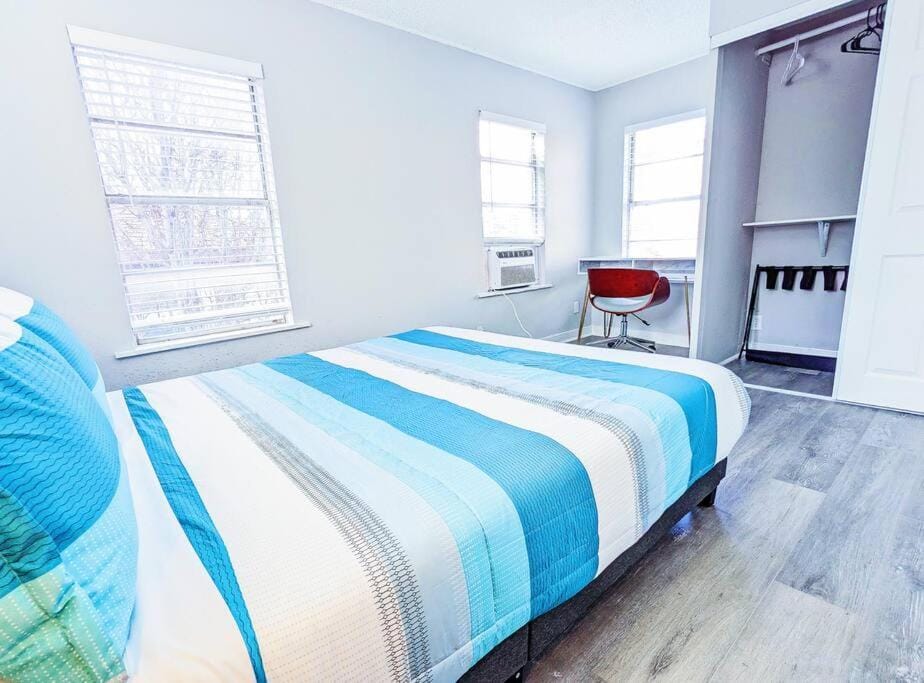 Elegant 1Bed Montrose-CinqueTerre@TheItalianPlaza Nature lodge in Houston