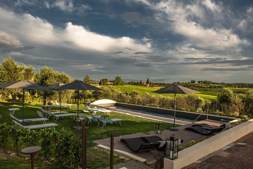 Spring, Garden view, Swimming pool