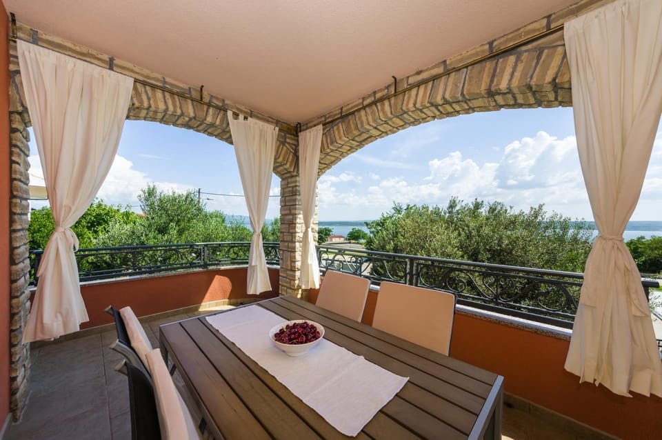 Balcony/Terrace, Seating area