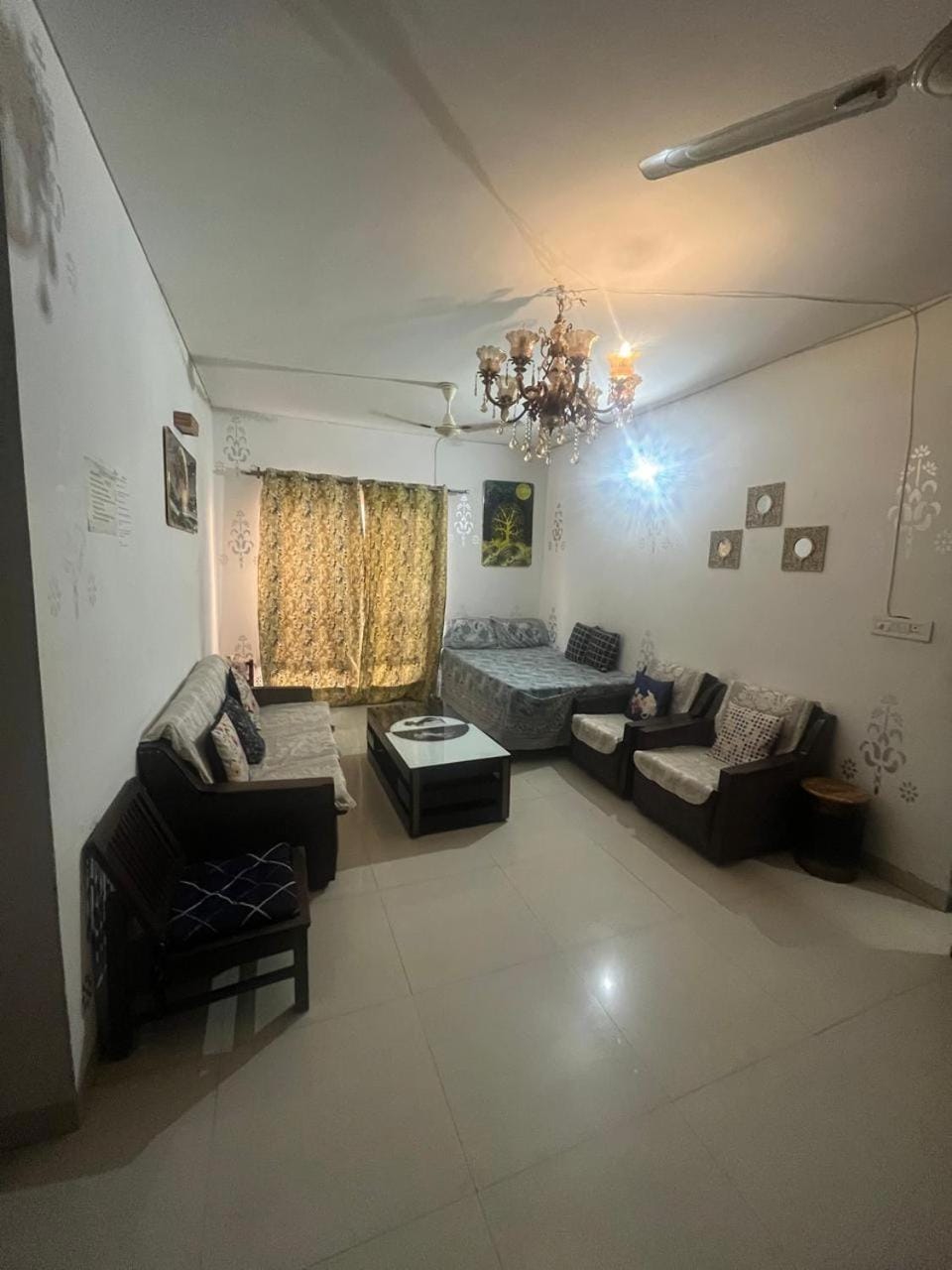 Homestay 3BHK floor Apartment in Haryana