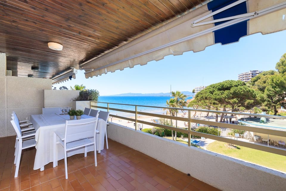 Balcony/Terrace, Dining area, Sea view