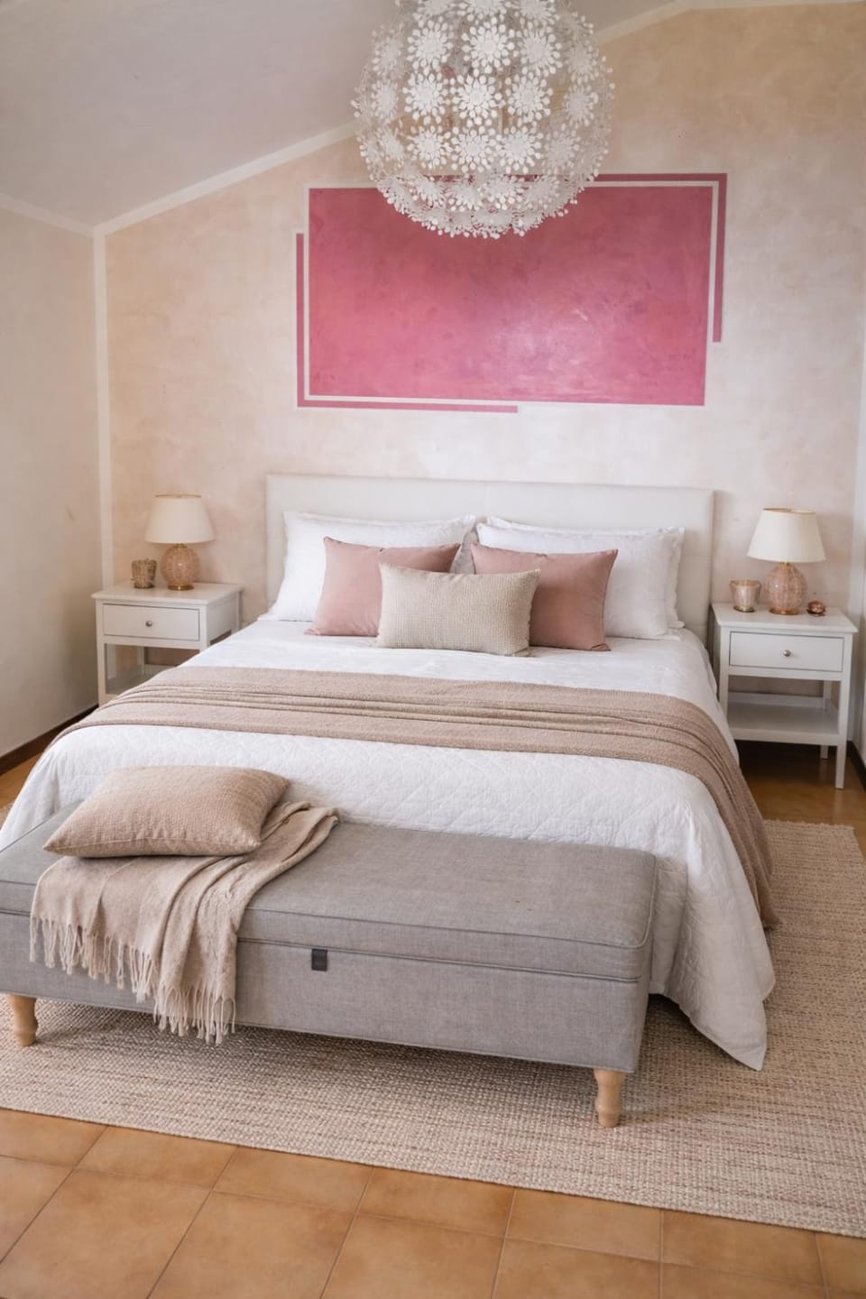 Photo of the whole room, Bedroom, towels