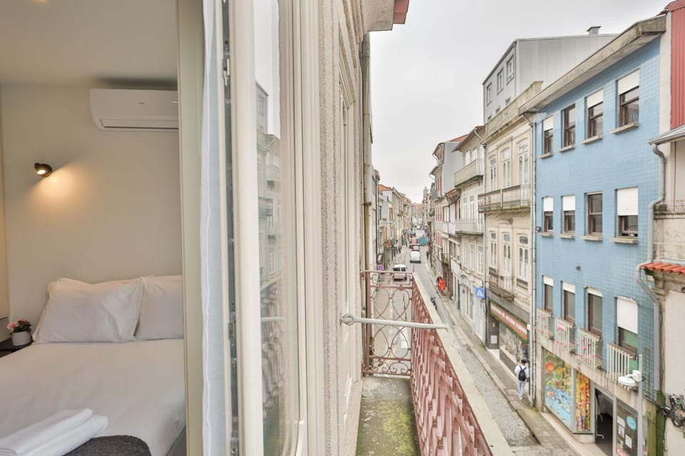 Property building, Street view