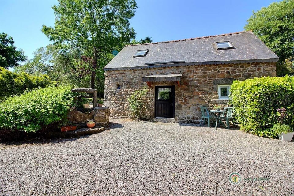 Bleuet House in Brittany