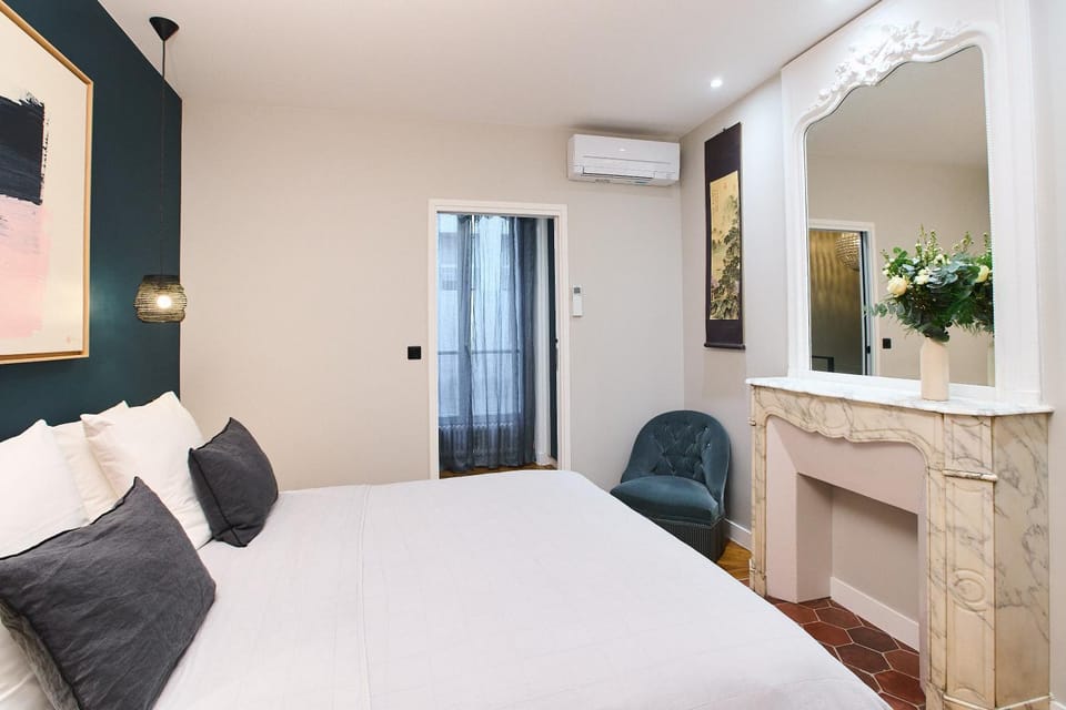 Boutik Boheme - Triplex Monceau Apartment in Paris
