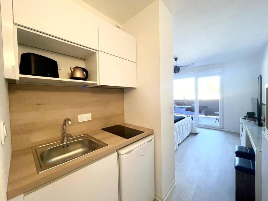 Studio 108 2 personnes Tennis Apartment in Agde