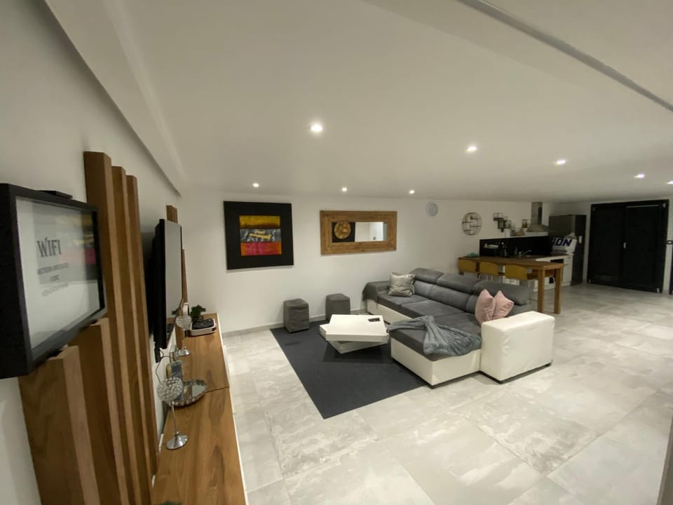 Appartement Lyon dans maison calme Apartment in Auvergne-Rhône-Alpes