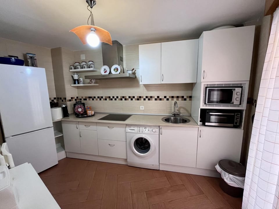 minibar, pet friendly, toaster, washing machine, kitchen