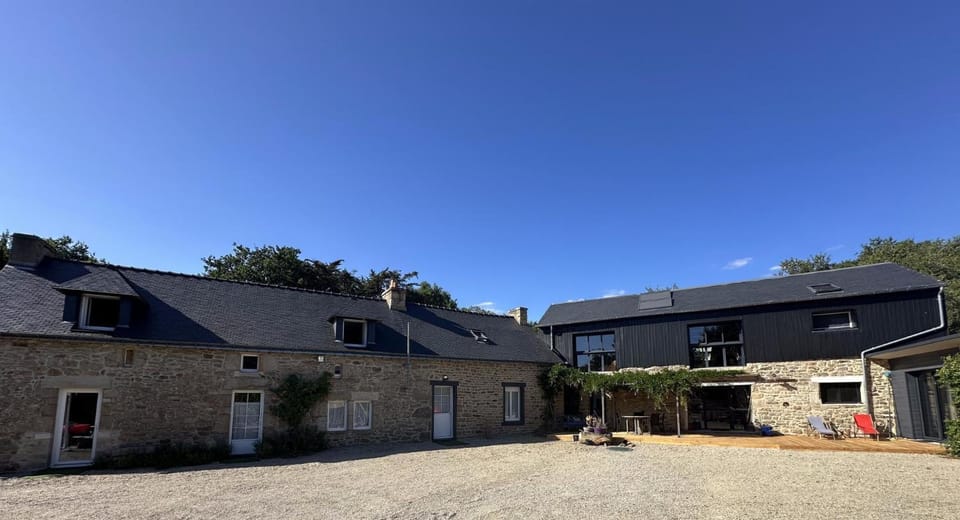 Le trimaran House in Brittany