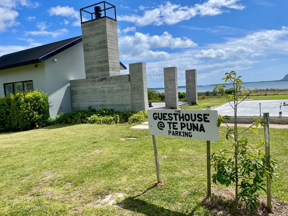Guesthouse @ Te Puna Villa in Tauranga