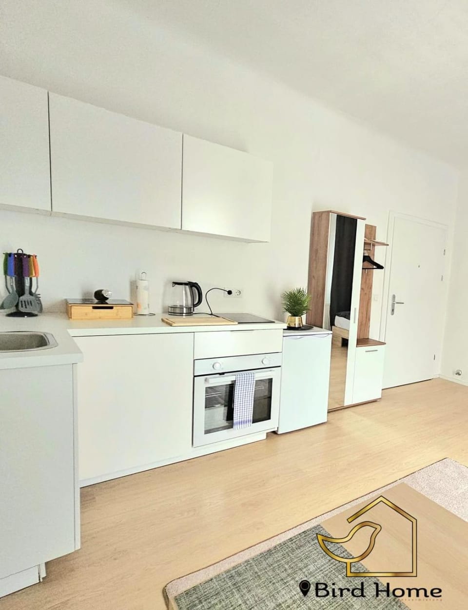 Bird Home Room 11 Apartment in Klagenfurt