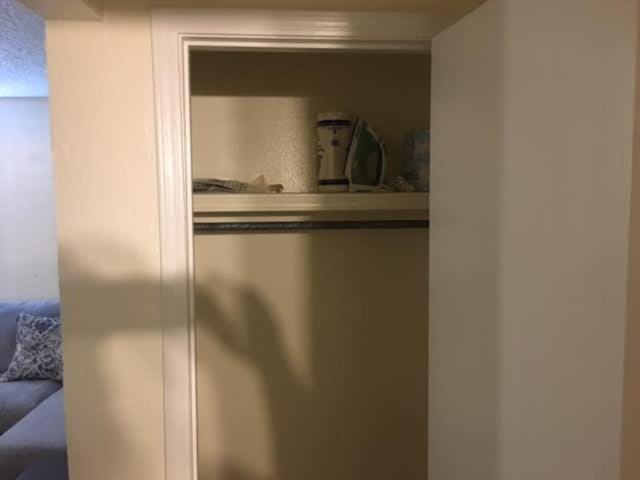 Upstairs 1-Bedroom Apartment Near Fort Sill! Apartment in Lawton