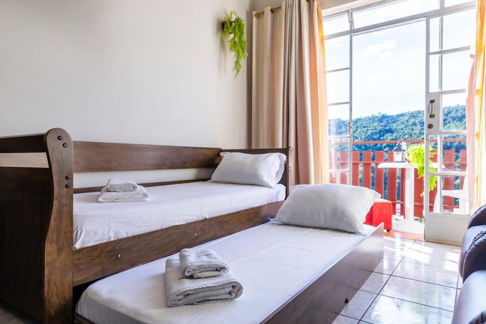 Bed, Balcony/Terrace, Living room