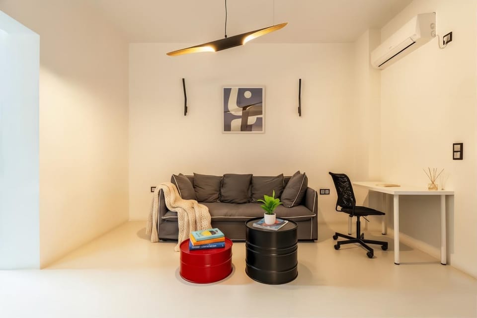 Athenian Greek Art Apt next to Acropolis & Metro Apartment in Athens