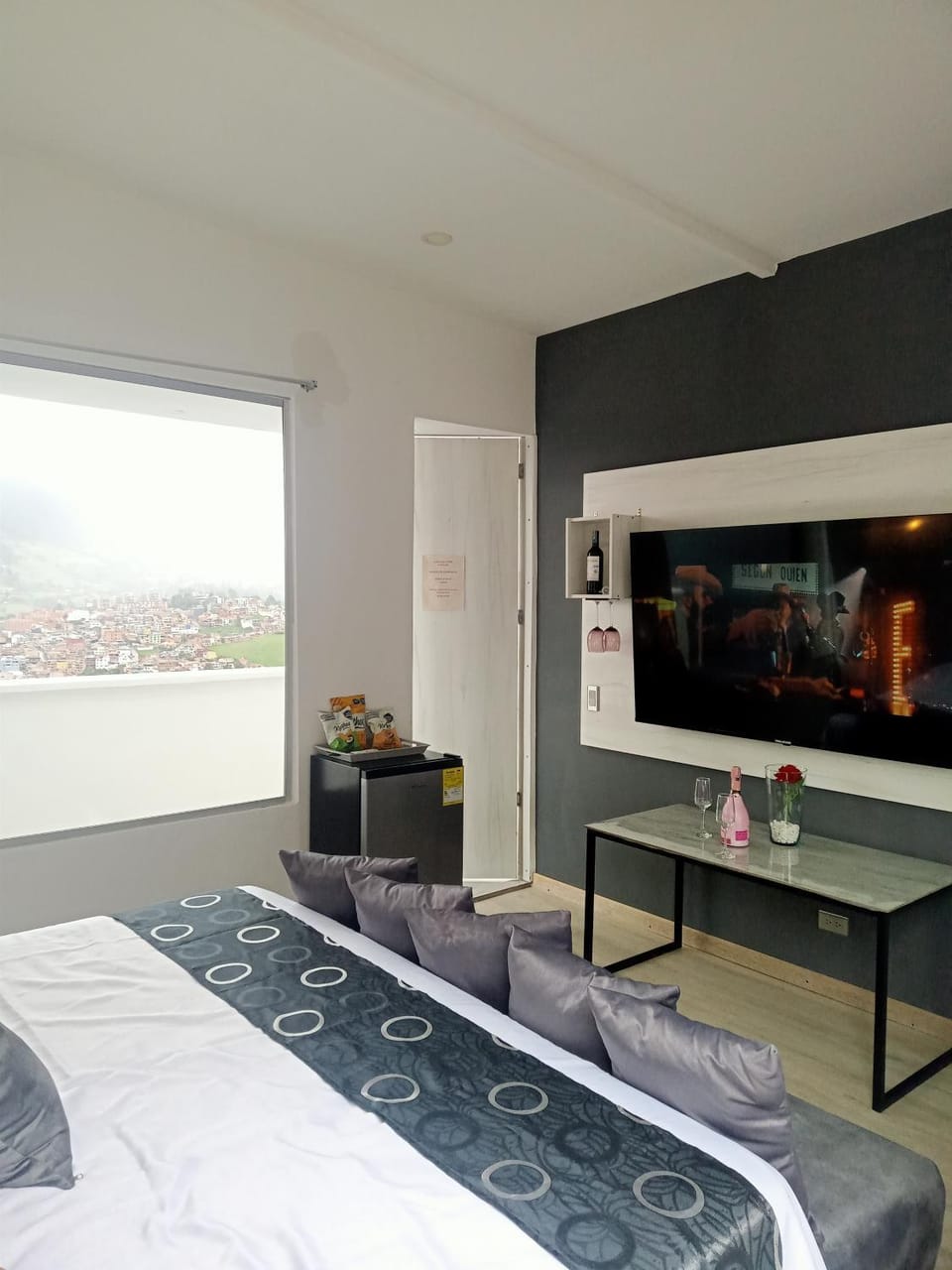 Mirador samsara Jacuzzi al aire libre 60 m2 Bed and Breakfast in La Calera