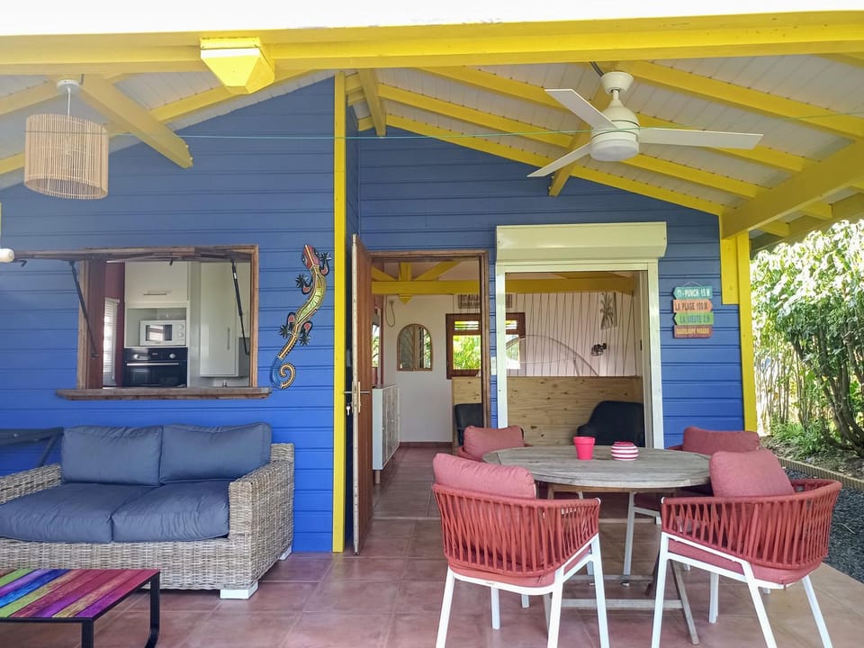 Patio, Seating area, Dining area