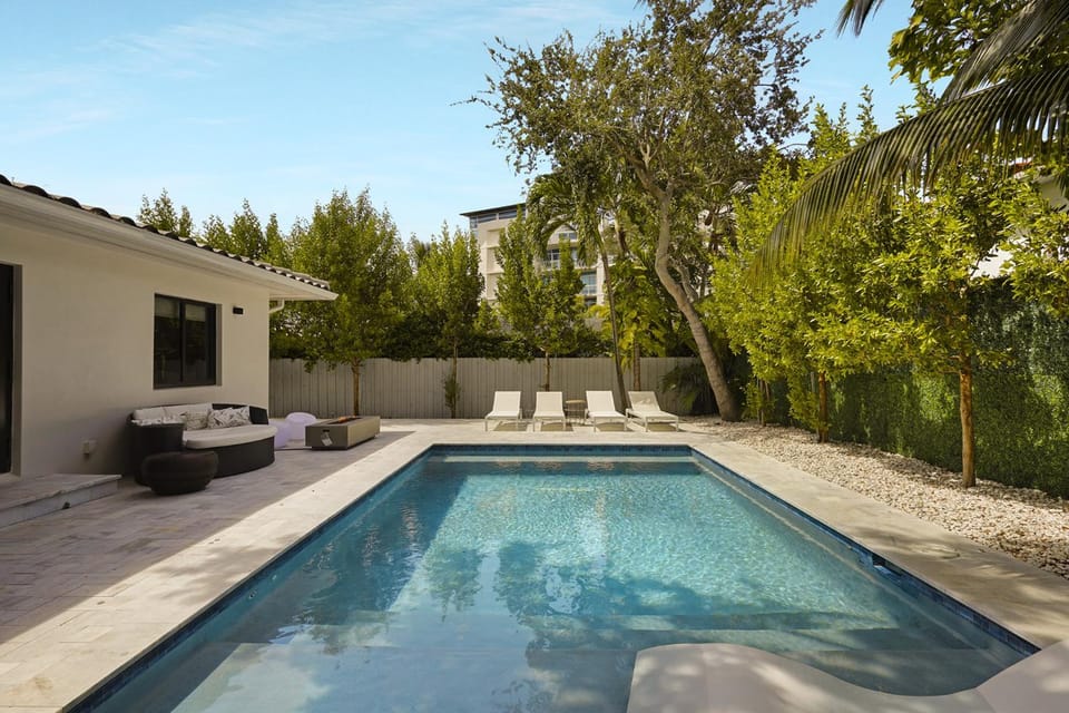 Pool view, Pool view, Swimming pool