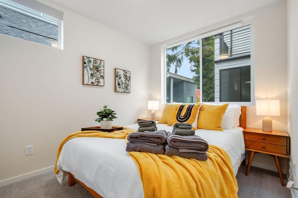 Perch - Ballard Bliss House in Ballard