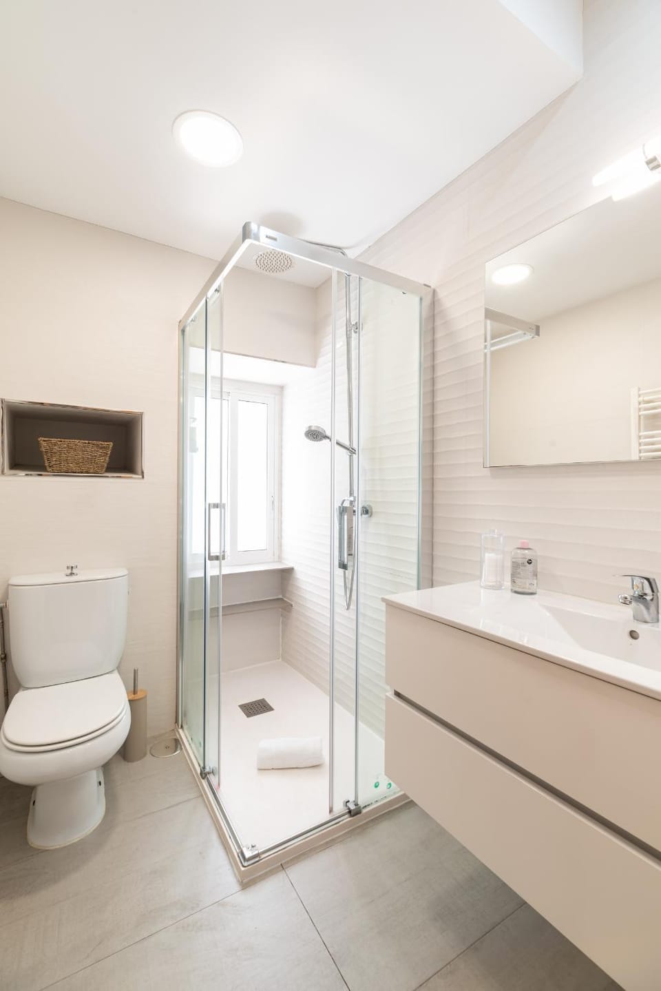Shower, Bathroom