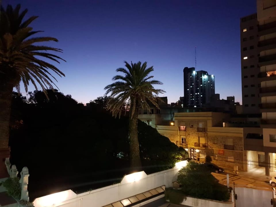 Departamento frente al mar La Perla con cochera Apartment in Mar del Plata