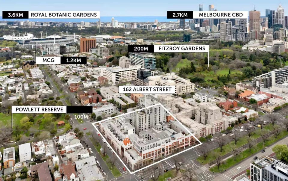 East Melb 2bed parking pet friendly Apartment in Melbourne