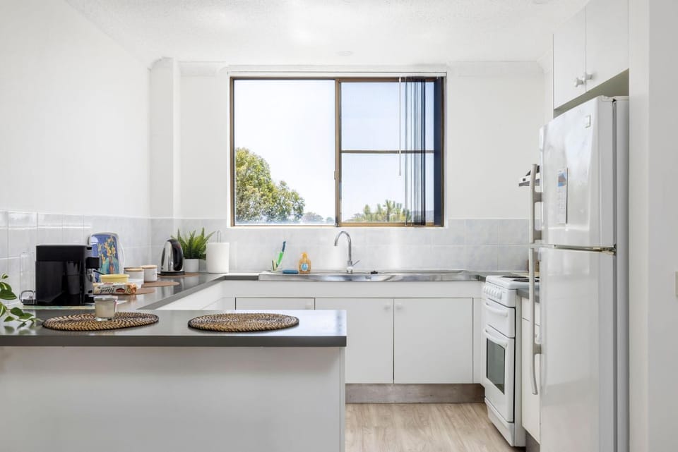 Coffee/tea facilities, Kitchen or kitchenette, pet friendly, stove, toaster