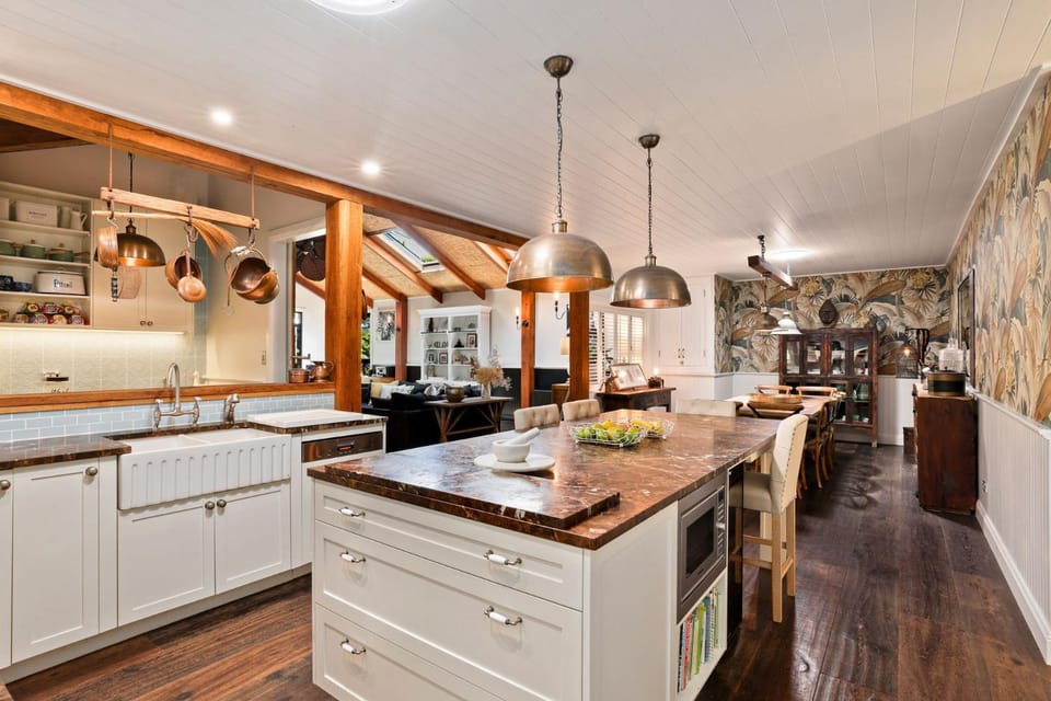 Oasis by Beach Stays House in Pittwater Council