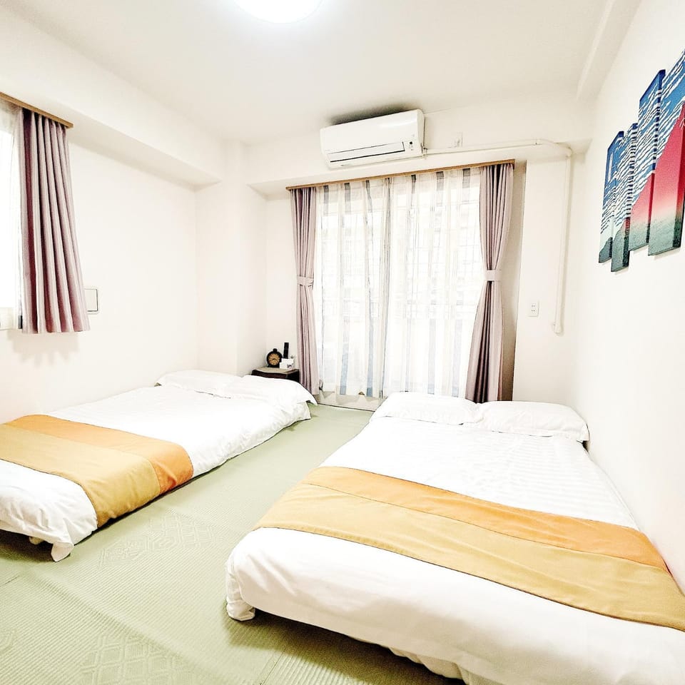 LuckyHouse浅草 成田羽田直行 Apartment in Japan