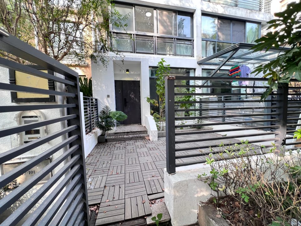 Property building, Garden
