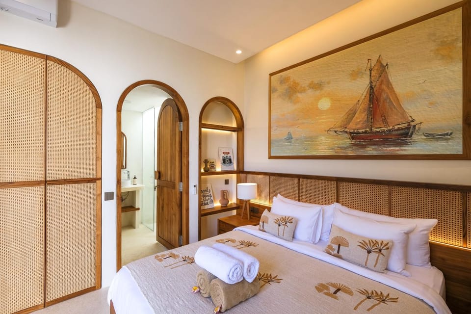 Bed, Photo of the whole room, Bedroom, wardrobe
