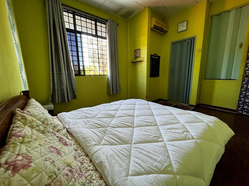 Wan Homestay Kulim Hi-Tech Mslliim only House in Kedah