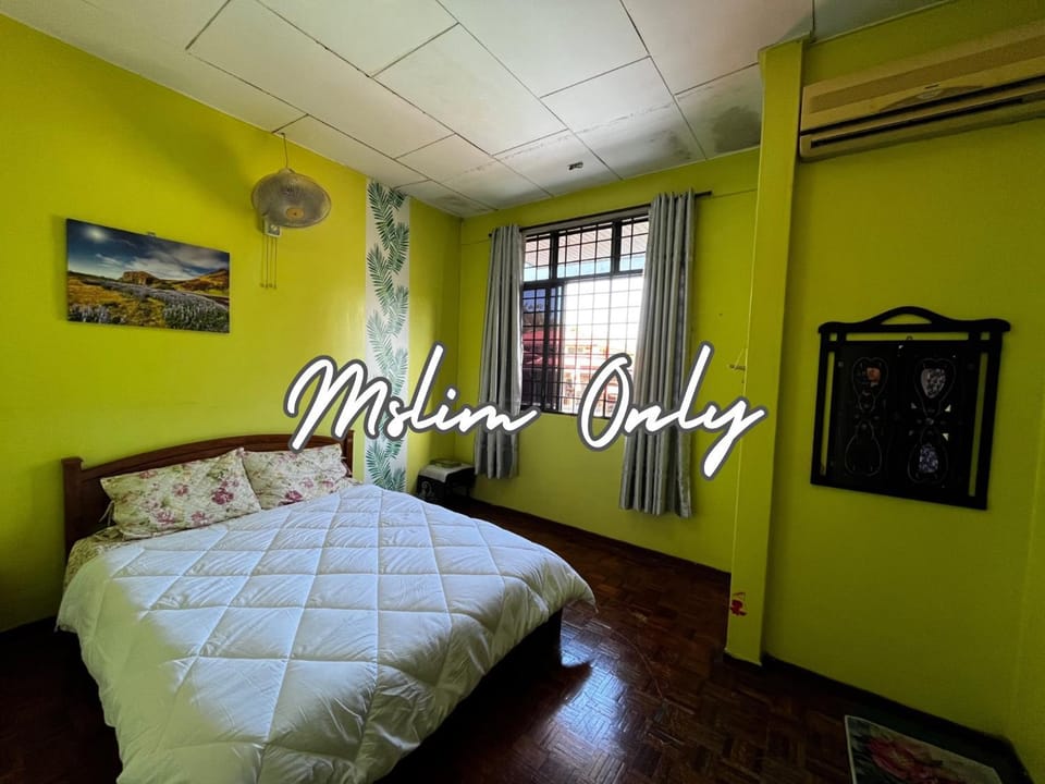 Wan Homestay Kulim Hi-Tech Mslliim only House in Kedah