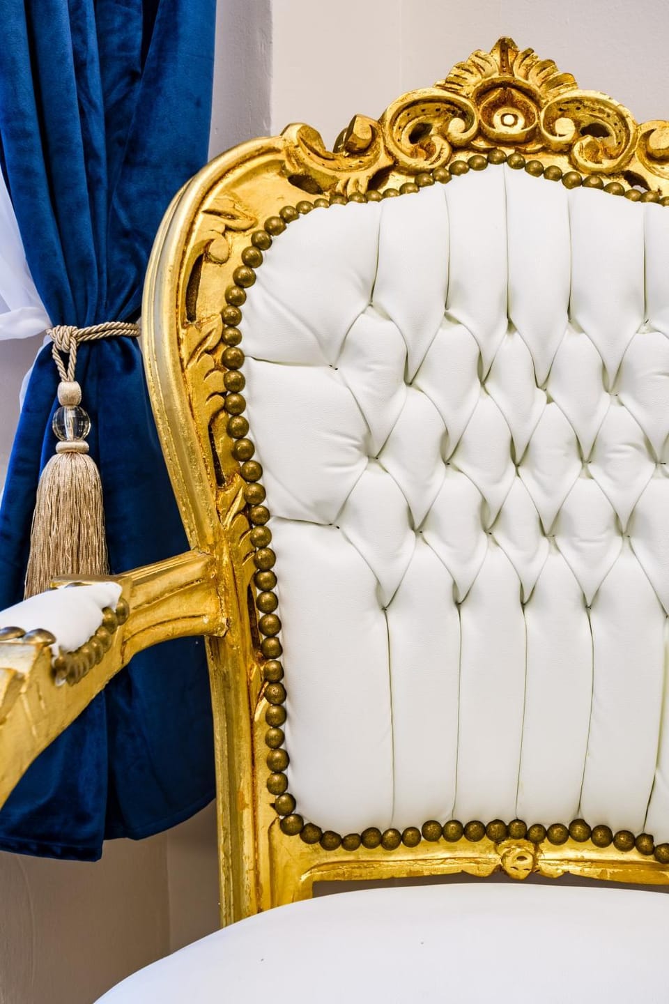 Decorative detail, Seating area, Bedroom