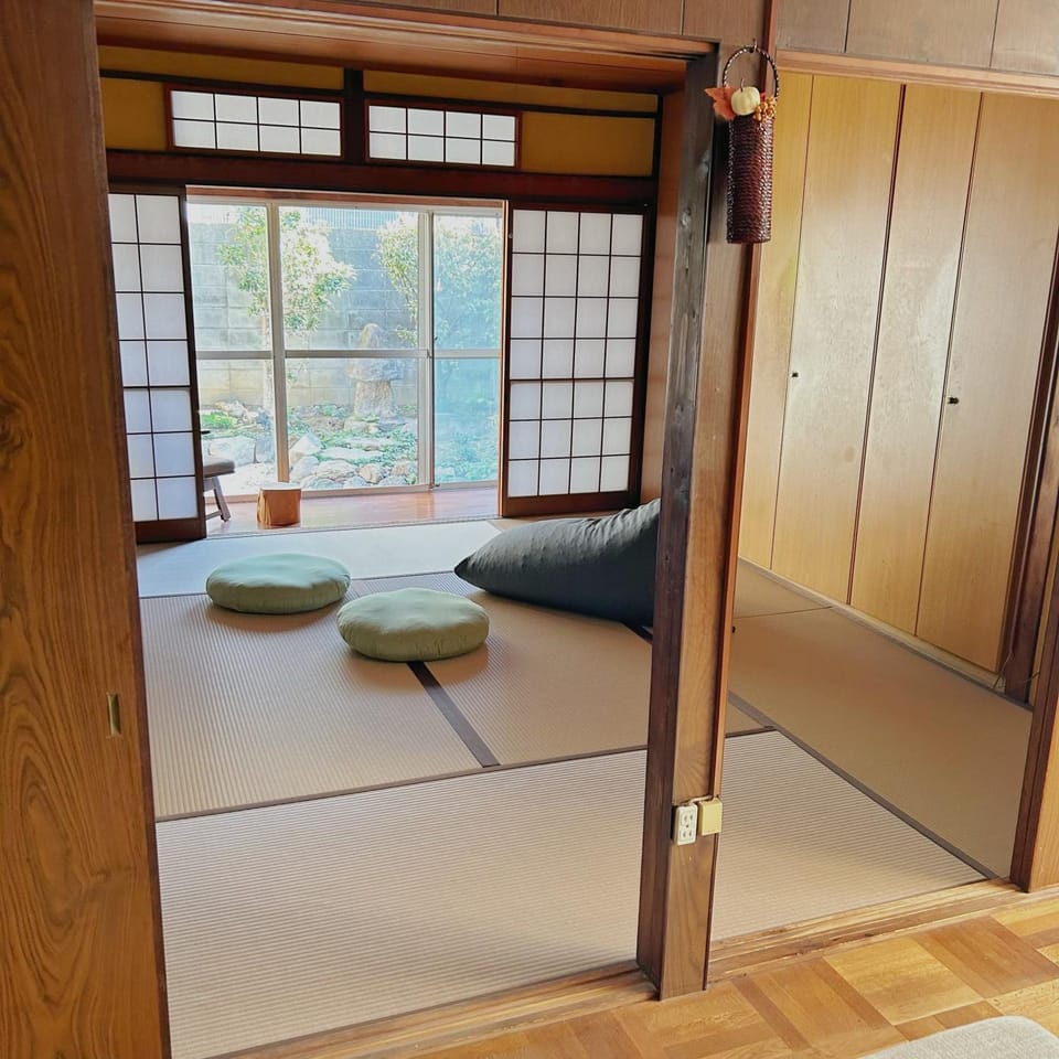 【天王寺駅まで電車4分】庭園付き一軒家ー杏 House in Osaka
