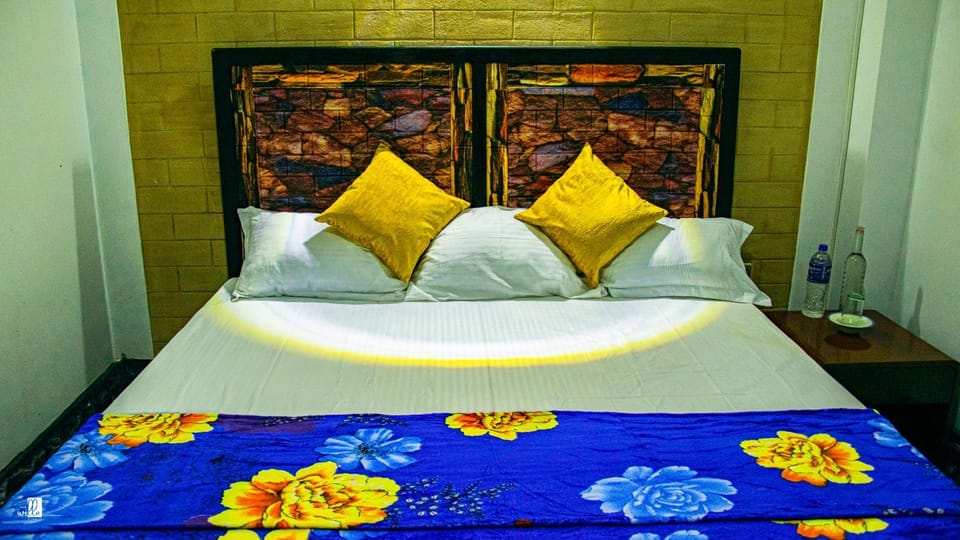 Bed, Bedroom, Internal: Not applicable to any particular room