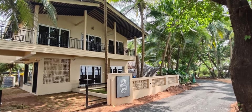 Property building, Street view